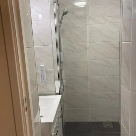 Sint-maria Next Door