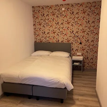 Sint-maria Next Door Hotel *