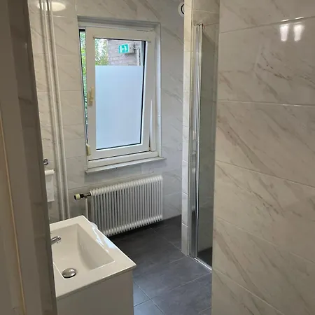 Sint-maria Next Door Hotel *