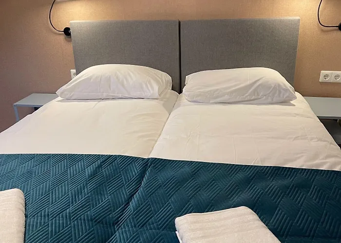 Sint-maria Next Door