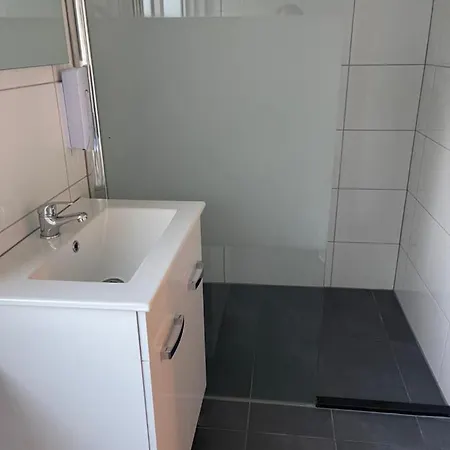 Sint-maria Next Door 酒店 *