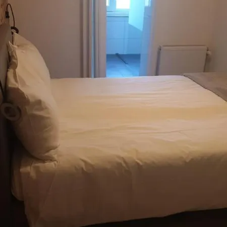 Sint-maria Next Door Hotel *