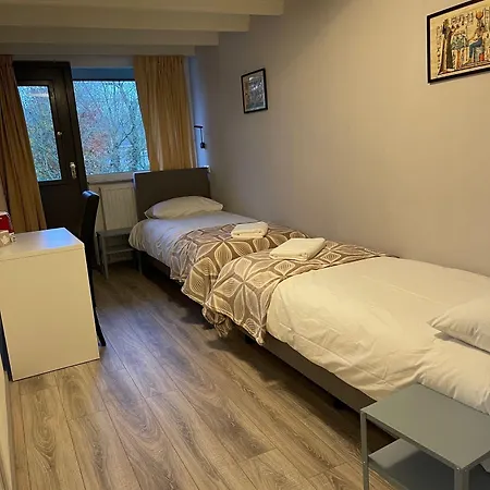 Hotel Sint-maria Next Door *