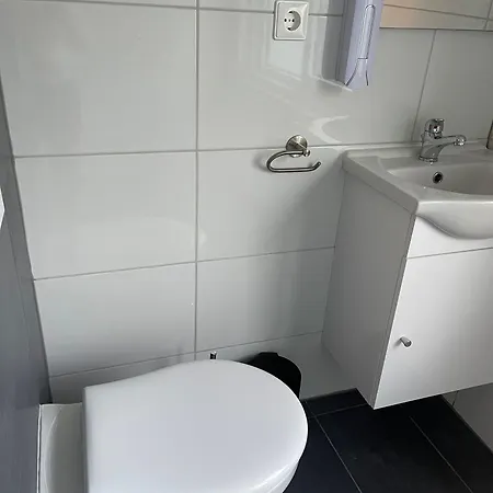 Sint-maria Next Door * 法尔肯堡