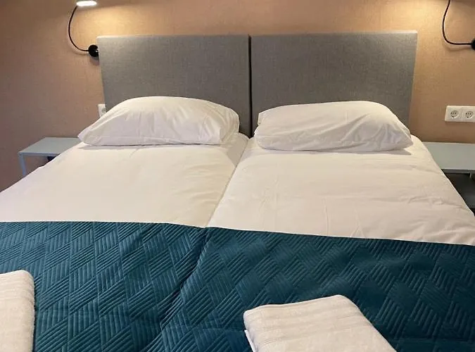 Sint-maria Next Door *