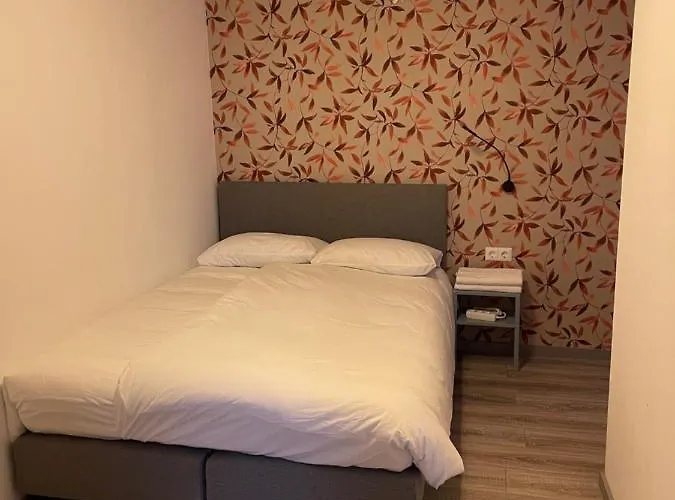 Sint-maria Next Door Hotel *