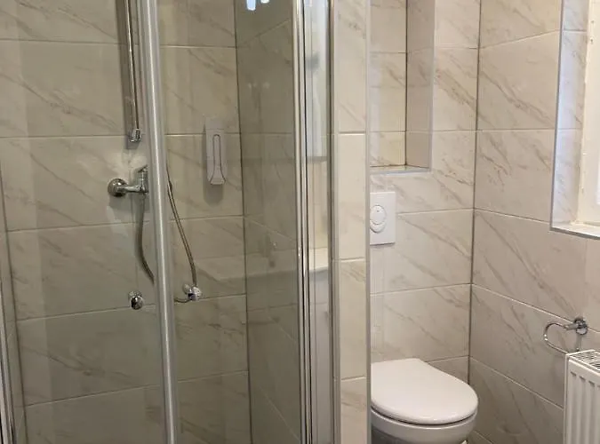 Sint-maria Next Door Отель *