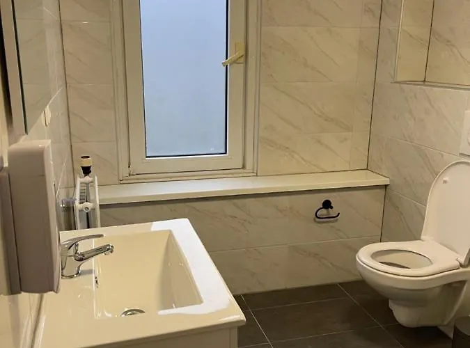 Sint-maria Next Door Hotel *