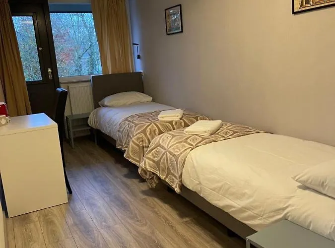 Sint-maria Next Door *