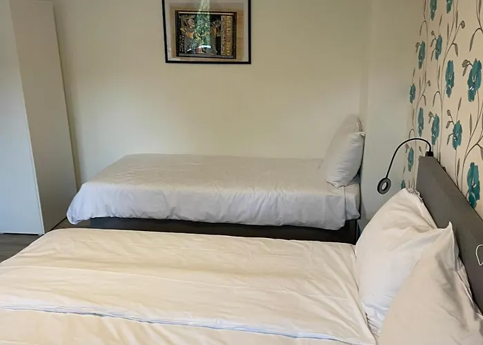 Sint-maria Next Door