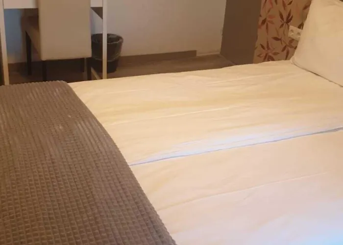 Отель Sint-maria Next Door *