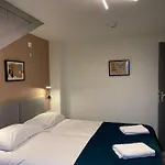 Sint-maria Next Door