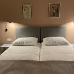 Sint-maria Next Door * Valkenburg aan de Geul