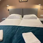 Sint-maria Next Door *